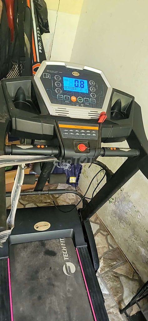 Máy chạy bộ Tech Fitness TF-05ASnew Đen. Mua bán Đồ thể thao, Dã ngoại tại Thành phố Bến Tre Bến Tre được đăng bởi honggam hình 1