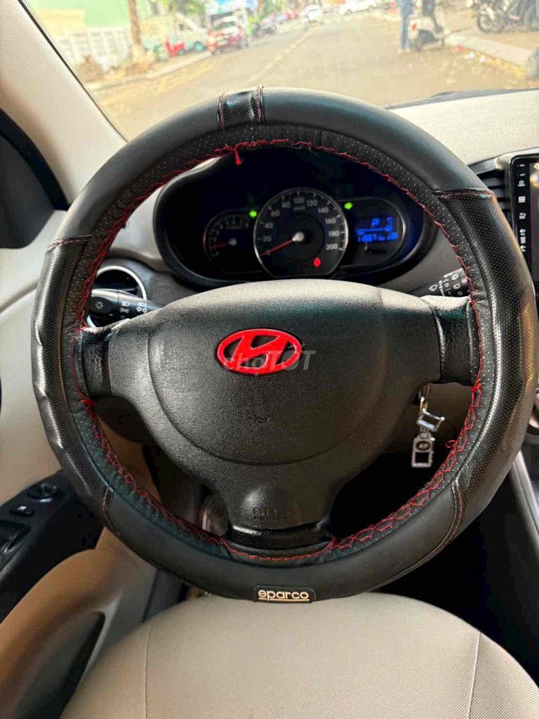 Hyundai Grand i10 2011 1.2 AT - 100000 km. Mua bán Ô tô tại Thành phố Pleiku Gia Lai được đăng bởi Dinh Trung  hình 18