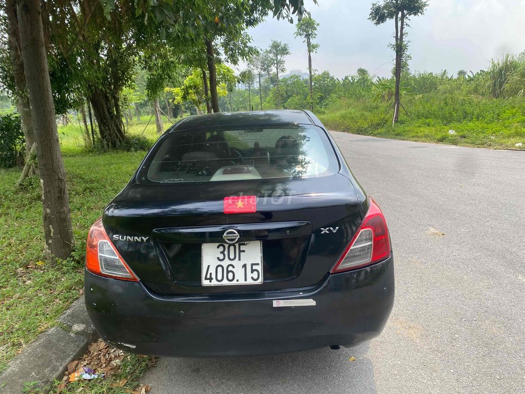 Nissan Sunny 2013 1.5 XV - 140000 km. Mua bán Ô tô tại Quận Hà Đông Hà Nội được đăng bởi Nguyễn Cường hình 2