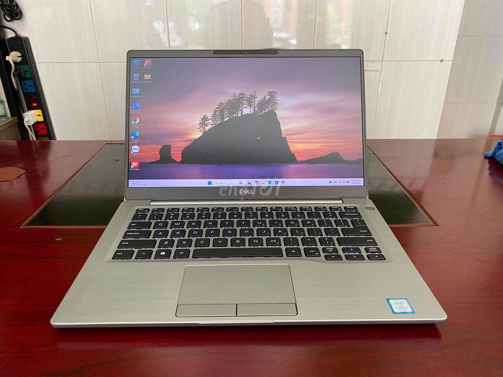 Dell Latitude 7400 i7-8665U/16GB/256GB/14” FHD. Mua bán Laptop tại Quận Tân Phú Tp Hồ Chí Minh được đăng bởi LÊ KIỆT hình 1