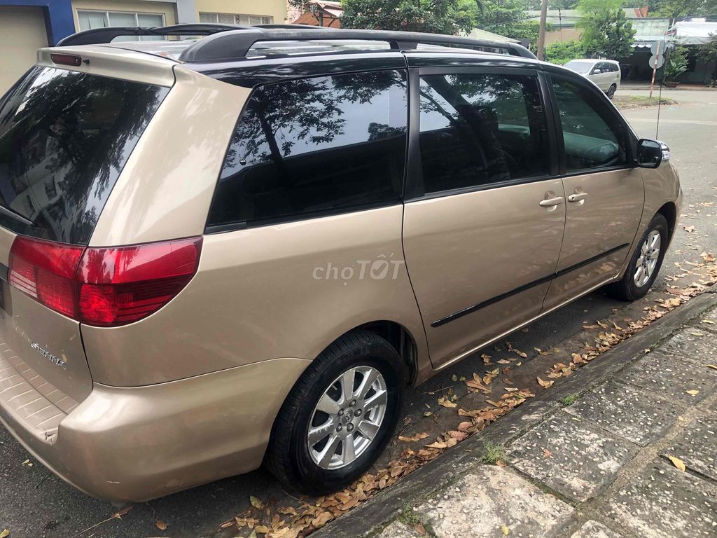 Toyota Sienna Vàng cát 7 chỗ. Mua bán Ô tô tại Thành phố Biên Hòa Đồng Nai được đăng bởi minh minh hình 9