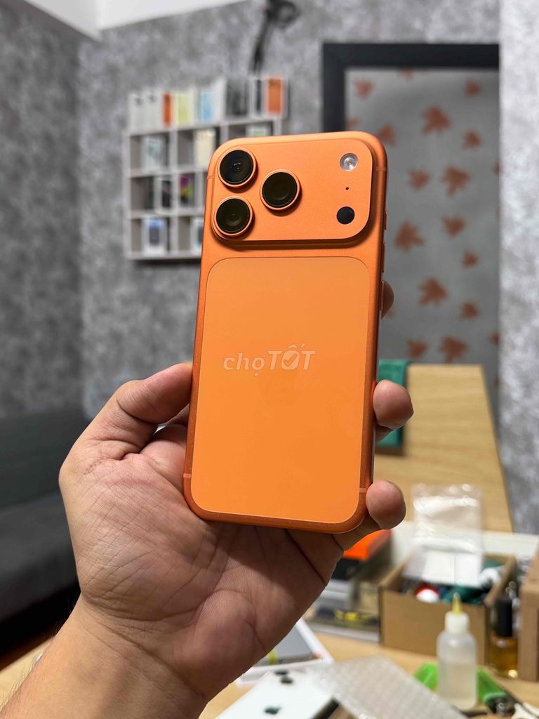 iPhone 17 Pro 256GB Cam ZP/A Chính Hãng. Mua bán Điện thoại tại Quận Liên Chiểu Đà Nẵng được đăng bởi Tin Store hình 1