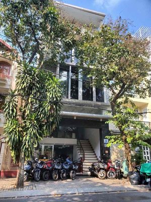 Mặt Tiền Đường 40 Tân Quy Đông 6x18m Có Thang Máy – Chỉ 45 Triệu/T