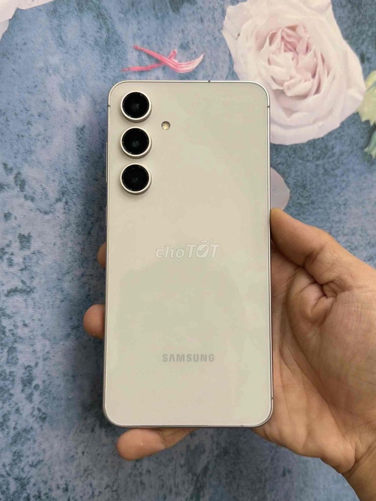 Samsung S24 FE 256GB Trắng BH 6th có trả góp. Mua bán Điện thoại tại Quận Thanh Khê Đà Nẵng được đăng bởi Bèo Mobile Store hình 1