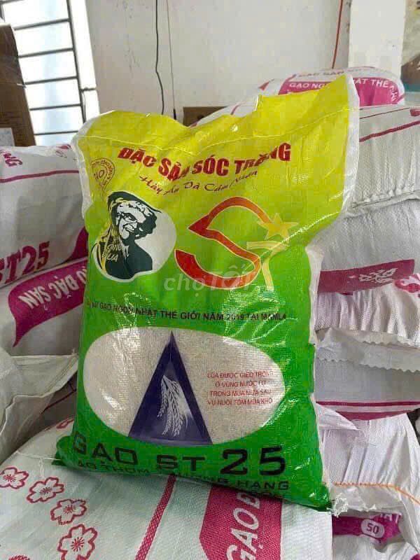 Gạo ST25 Loại 1 - Gạo Sạch Sóc Trăng (Bao 10kg). Mua bán Đồ ăn, thực phẩm và các loại khác tại Quận 12 Tp Hồ Chí Minh được đăng bởi Lê Thị Trung Kiên hình 1