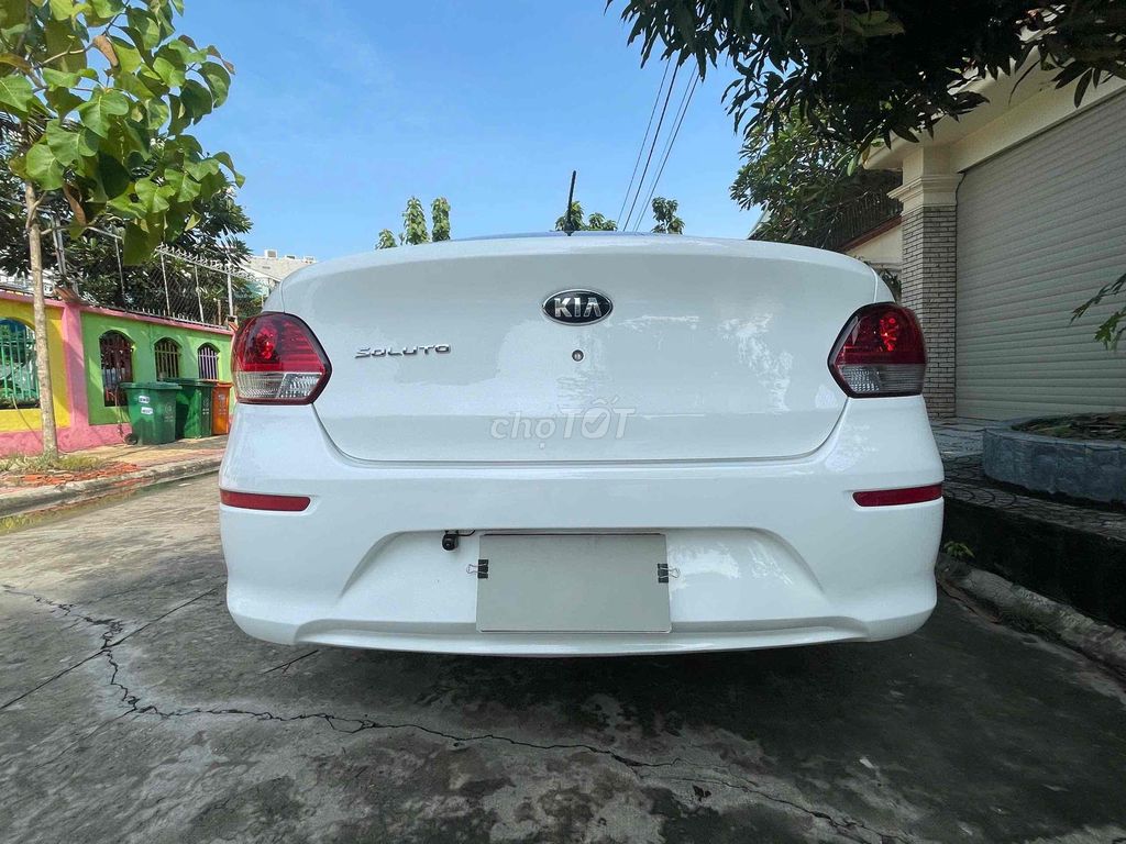 Kia Soluto 2019 MT - 81000 km. Mua bán Ô tô tại Quận 12 Tp Hồ Chí Minh được đăng bởi Salon Ô tô Hoàng Minh Phát hình 4