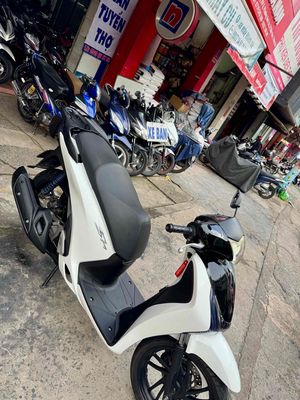 🟢🟢 SH 125 trắng đen 2015 xe đẹp chính  chủ có góp. Mua bán Xe máy tại Thành phố Biên Hòa Đồng Nai được đăng bởi XE MÁY CŨ THÀNH MỸ 