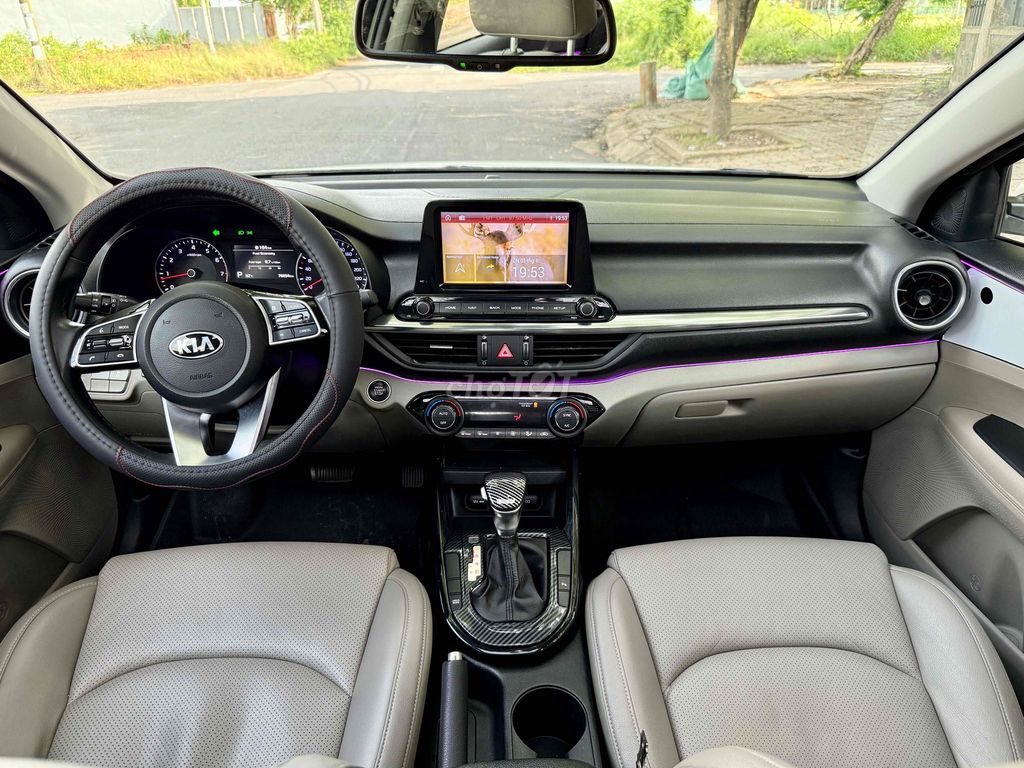 Kia Cerato 2019 1.6 AT Luxury - 77000 km. Mua bán Ô tô tại Quận Ngũ Hành Sơn Đà Nẵng được đăng bởi xuân hình 3