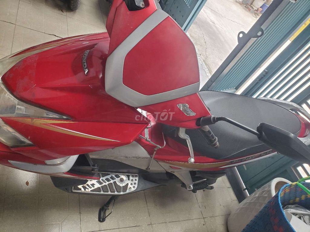 Honda Air Blade 2009 FI Красный