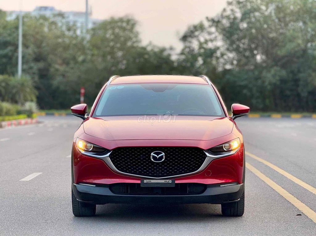 Mazda CX-30 2021 màu đỏ bản luxury