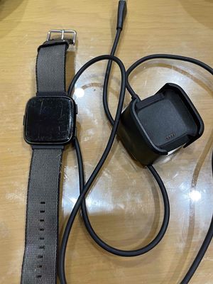 huawei band 4e vs fibit versa. Mua bán Thiết bị đeo thông minh tại Huyện Hoài Đức Hà Nội được đăng bởi Trần Thiện