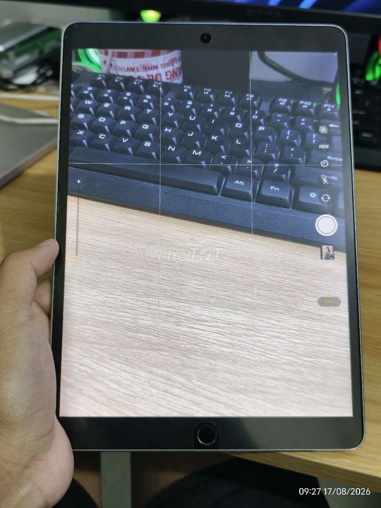 iPad Pro 10.5 inch 256GB. Mua bán Máy tính bảng tại Quận Ninh Kiều Cần Thơ được đăng bởi Thanh Phước Foto97 hình 1