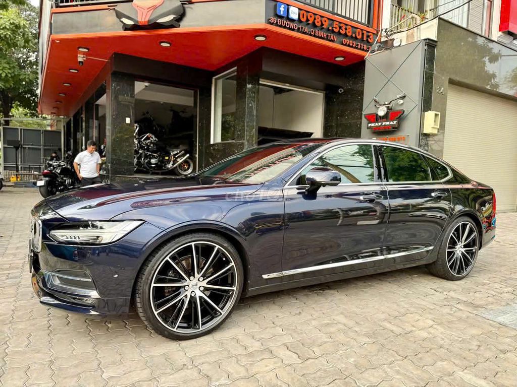 Volvo S90 2017 ĐK 2018 Inscription vô thêm bộ mâm