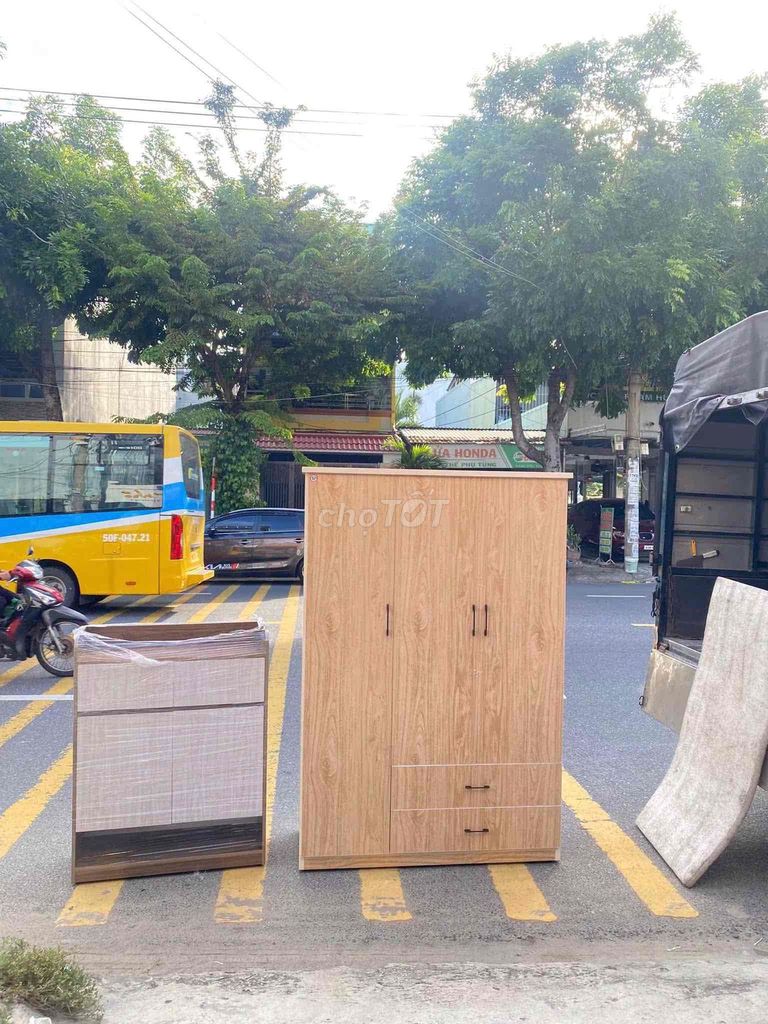 Tủ quần áo Gỗ 3 cánh. Mua bán Tủ, kệ gia đình tại Quận Cẩm Lệ Đà Nẵng được đăng bởi Nội Thất Nhựa Đài Loan Việt Phát hình 1