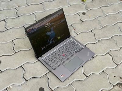Lenovo Thinkpad X13 gen 4 Ryzen 7 16GB/512GB