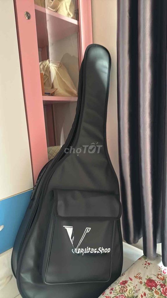 Đàn guitar gỗ. Mua bán Nhạc cụ tại Quận 8 Tp Hồ Chí Minh được đăng bởi Tran nam thang hình 1
