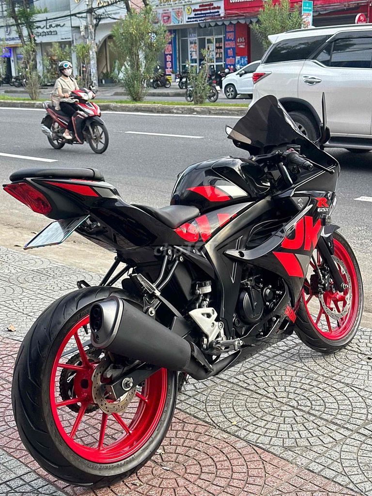 Suzuki gsx 150 bản khoá smkay  Zin ngon cực đẹp  B. Mua bán Xe máy tại Quận Liên Chiểu Đà Nẵng được đăng bởi Thành Đại   hình 2