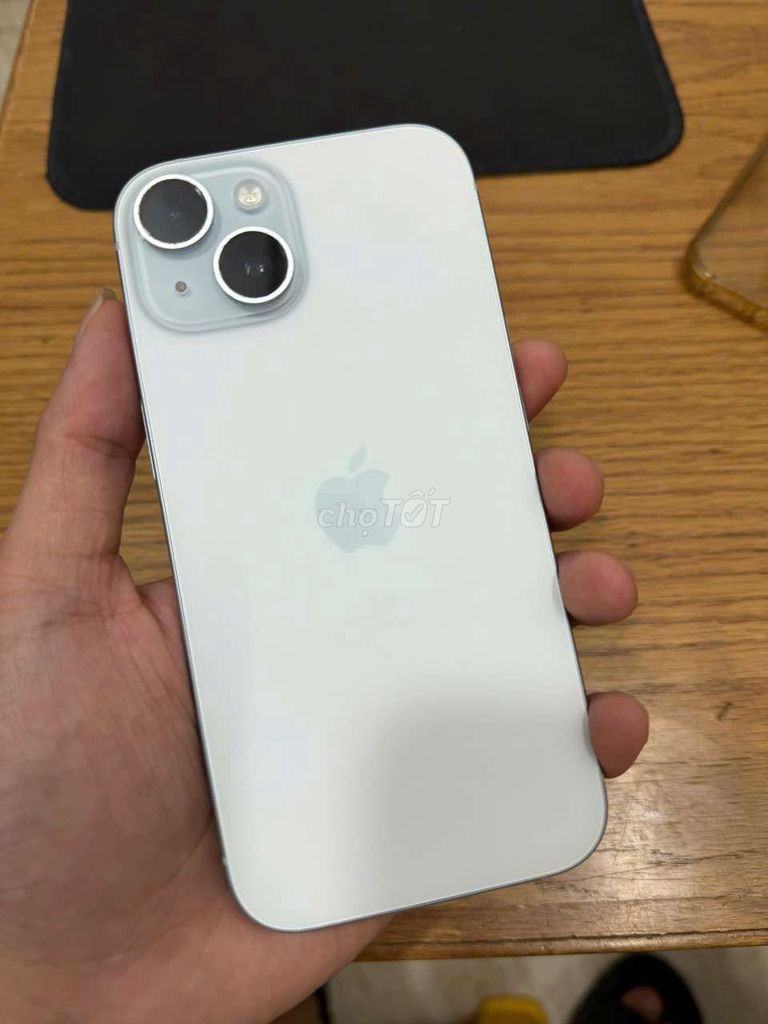 iPhone 15 128GB Trắng 90% pin. Mua bán Điện thoại tại Quận Đống Đa Hà Nội được đăng bởi Nguyễn Tuấn Anh hình 1