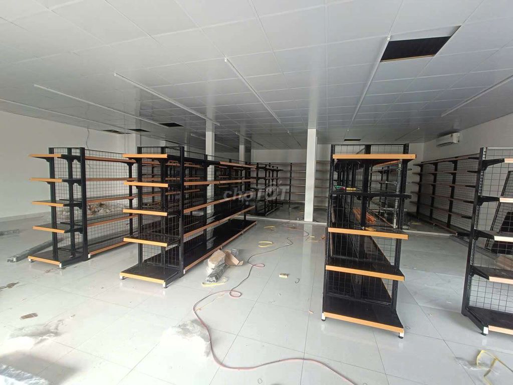 Kệ siêu thị bán hàng tạp hóa. Mua bán Tủ, kệ gia đình tại Quận Nam Từ Liêm Hà Nội được đăng bởi Ke sat Tam y hình 1