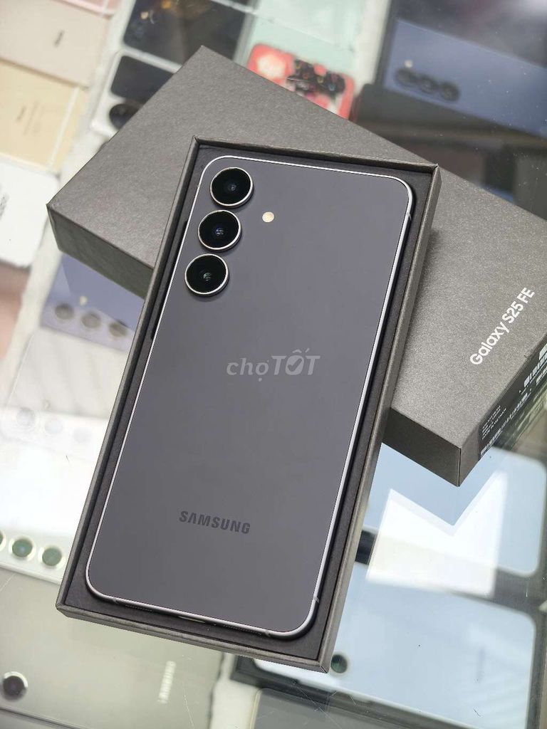 Samsung S25 FE 5G 128GB Đen nhám. Mua bán Điện thoại tại Quận Hai Bà Trưng Hà Nội được đăng bởi Boss Mobile hình 1