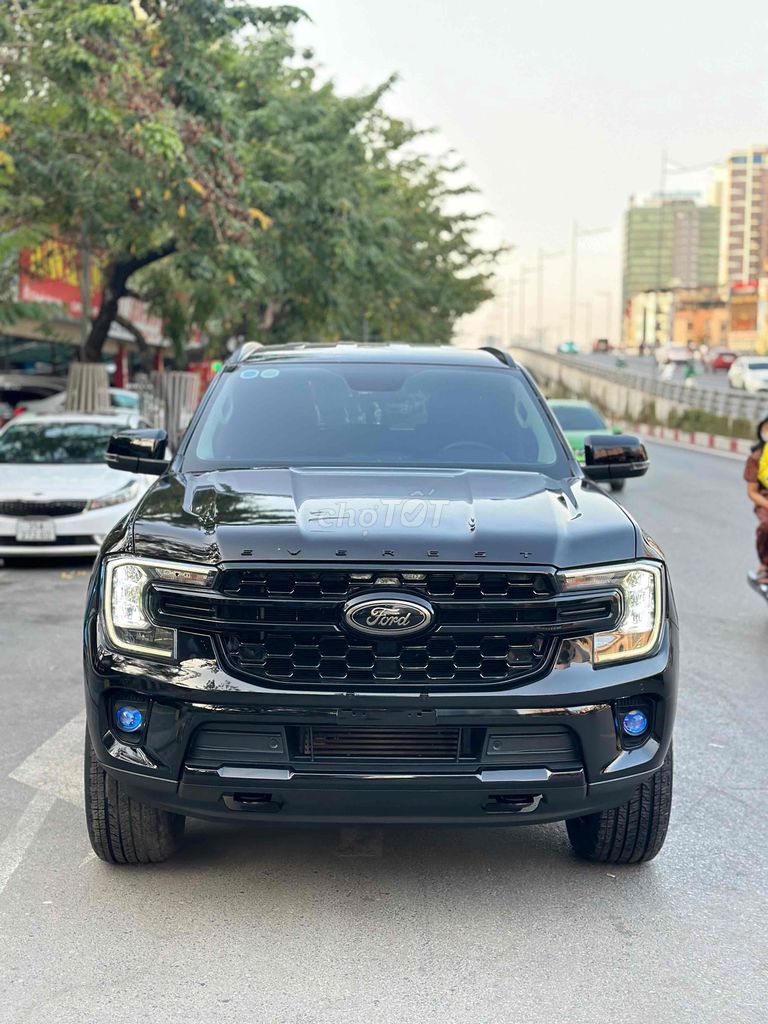 Ford Everest 2022 Sport 2.0L AT 4x2 Vip