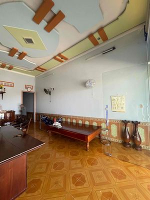 Nhà nguyên căn 2 phòng ngủ 1 phòng khách lớn. Cho thuê nhà ở tại Thành phố Pleiku Gia Lai được đăng bởi Lâm Sao Mai