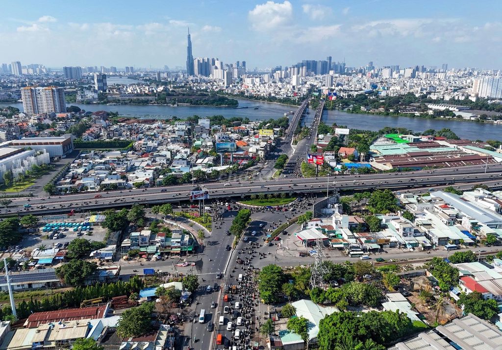 Cần bán 55m2 đất tại Vĩnh Phú - gần bờ bao sông SG - đường xe oto