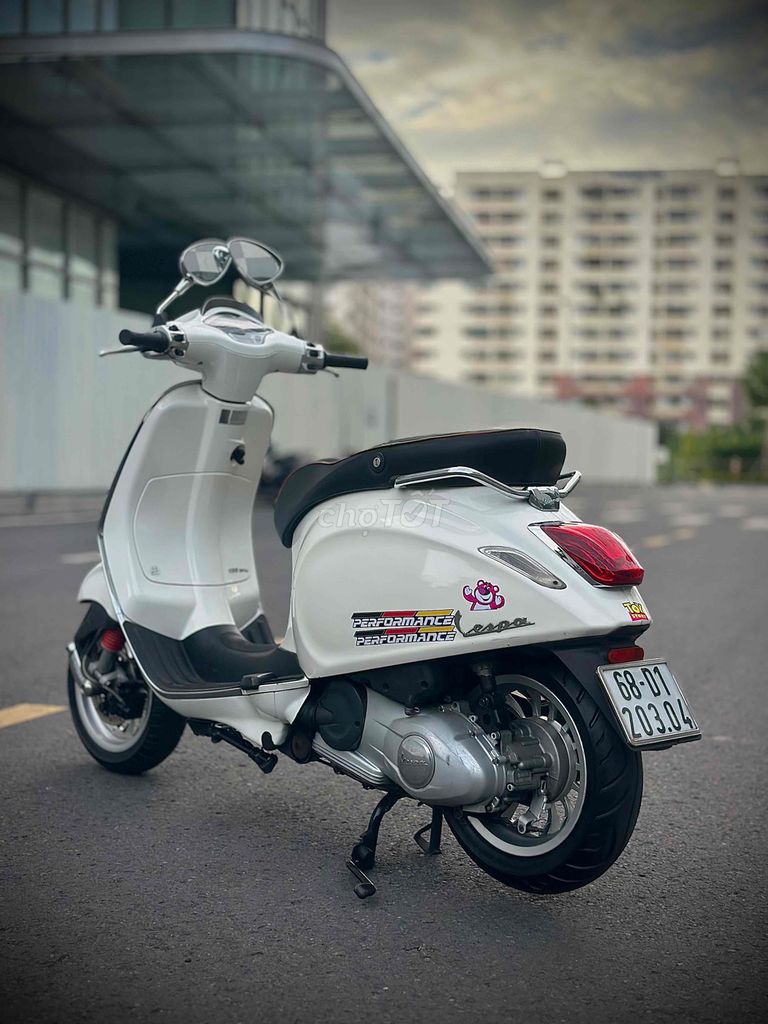 Piaggio Vespa Sprint 125 2015 Trắng. Mua bán Xe máy tại Quận Gò Vấp Tp Hồ Chí Minh được đăng bởi Xe Máy Hiệp Phát hình 8