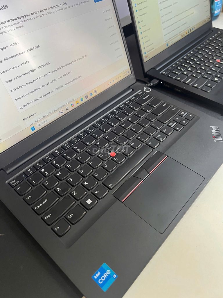 LENOVO THINPAK E14_i5 1135g7_8/512g máy USA