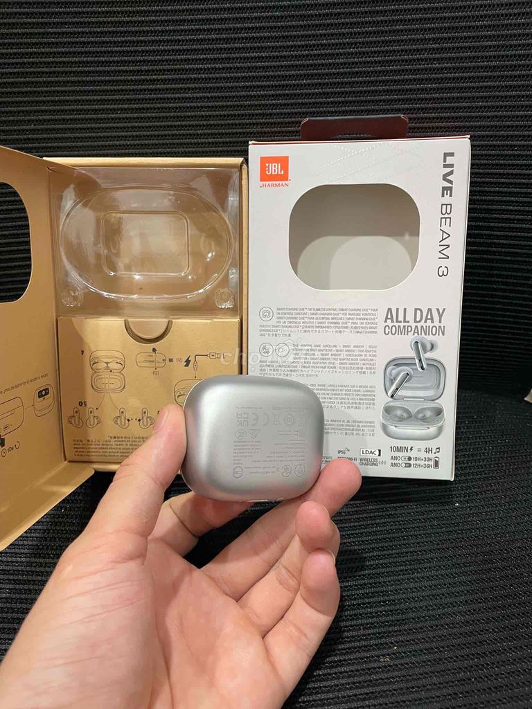 Tai nghe không dây JBL Live Beam 3 Bạc. Mua bán Tivi, Âm thanh tại Quận Đống Đa Hà Nội được đăng bởi Nhhoanh hung hình 1