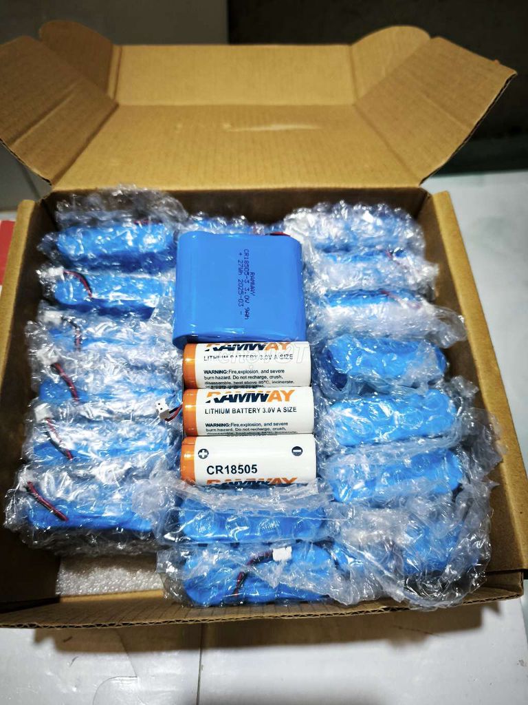 Mình muốn pass lại hộp pin mới 100%