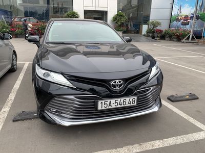 Toyota Camry 2019 đen fun kịch 1 chủ giữ gìn