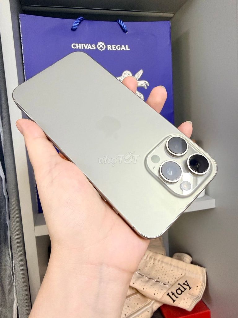 Apple iPhone 15 Pro Max 256GB Xám Đã sử dụng. Mua bán Điện thoại tại Quận 5 Tp Hồ Chí Minh được đăng bởi Hội Đồ Điện Tử hình 1