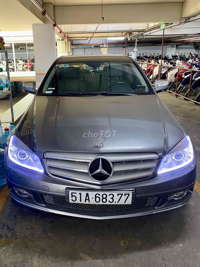 Mercedes-Benz C-Class 2008 photo 2