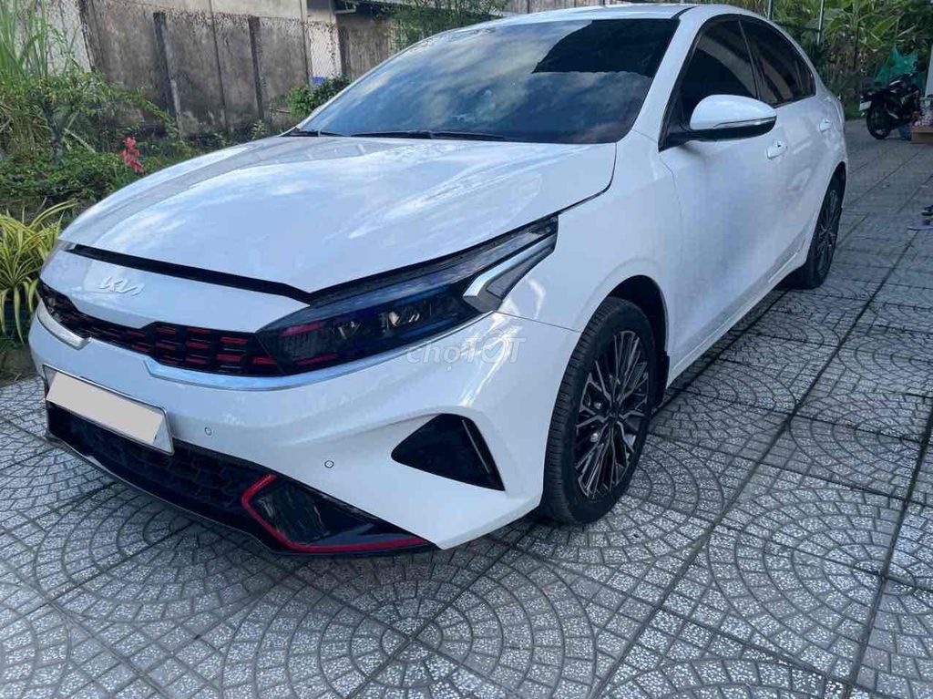 Kia K3 2024 2.0 Premium 17.000 km Siêu Hot. Mua bán Ô tô tại Quận Tân Phú Tp Hồ Chí Minh được đăng bởi Trọng Nghĩa Auto Xe Lướt Miền Nam hình 2