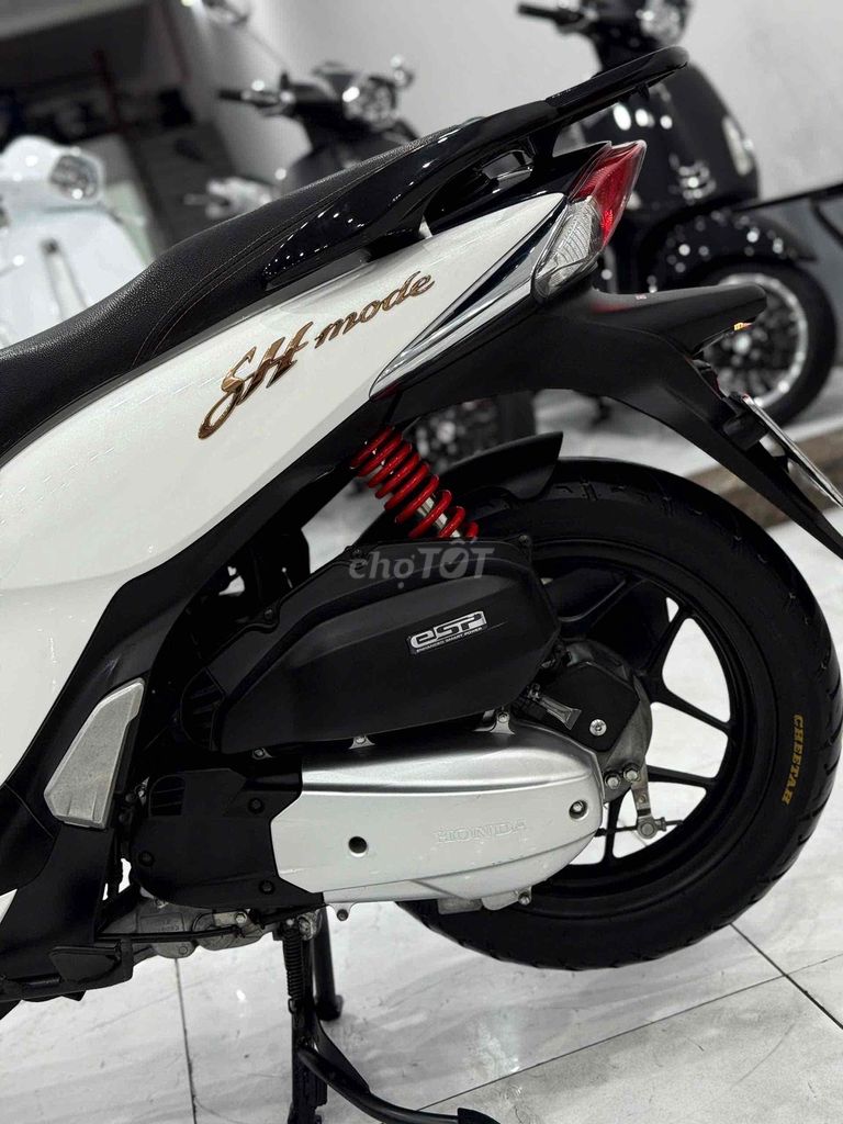 ShMode 2015 zin êm chính chủ ký ( Hỗ trợ GÓP ) 🔥🔥. Mua bán Xe máy tại Thị xã Phú Mỹ Bà Rịa - Vũng Tàu được đăng bởi Cửa Hàng Xe Máy Phú Mỹ hình 8