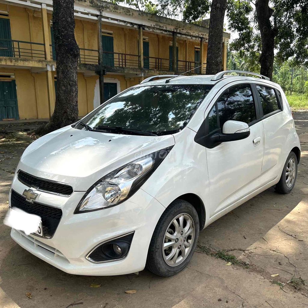 Chevrolet Spark LT 2018 МКПП Белый
