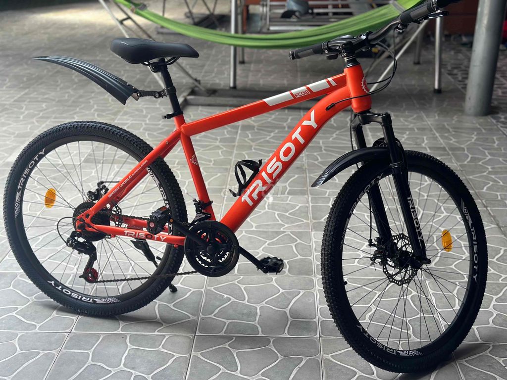 xe mua mới được 2 ngày cần bán