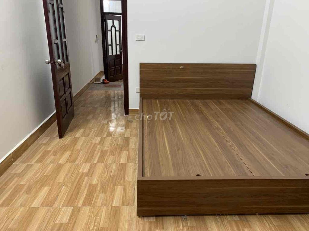 Giường, Tủ áo gỗ công nghiệp. Mua bán Giường, chăn ga gối nệm tại Quận Hoàng Mai Hà Nội được đăng bởi Tran Quang Tuan hình 1