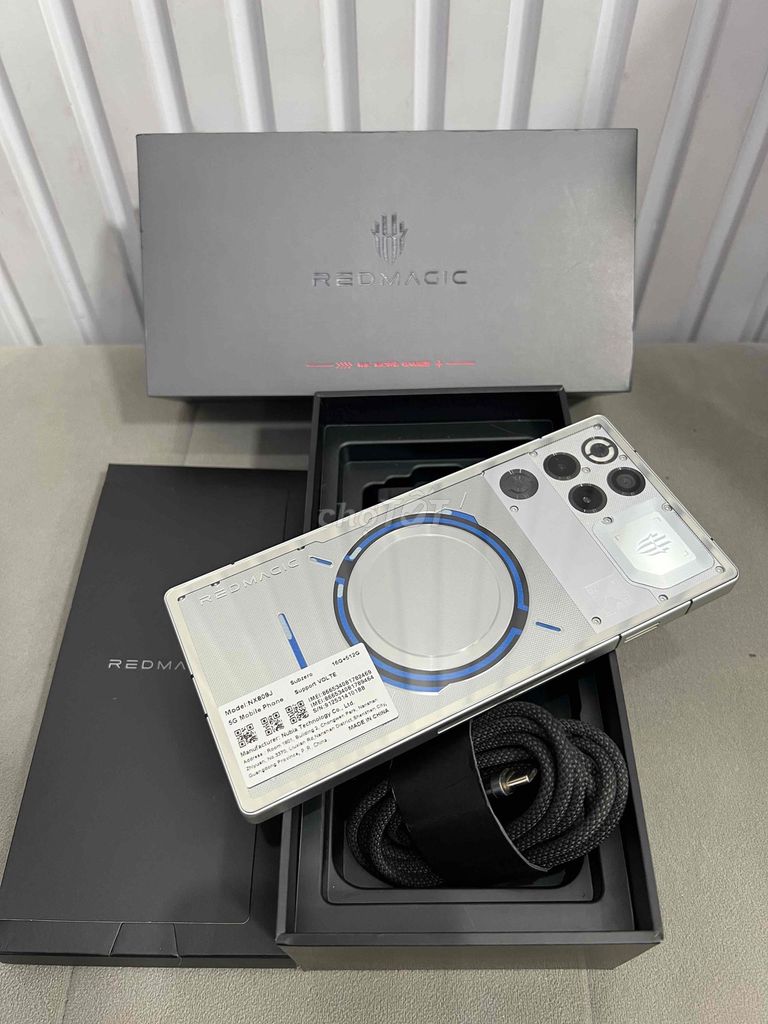 Redmagic 11 Pro 512GB Bạc Như mới. Mua bán Điện thoại tại Quận Đống Đa Hà Nội được đăng bởi iClean Shop Văn hình 1