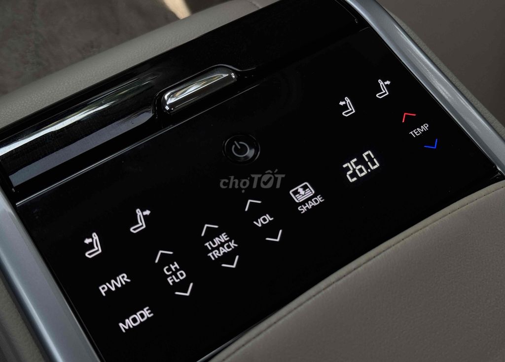 🚘Siêu phẩm Camry 2.0Q 2022 siêu đẹp cập bến🚘. Mua bán Ô tô tại Thành phố Dĩ An Bình Dương được đăng bởi Dương hình 13