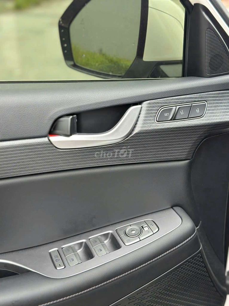 2024 Prestige 2.2 AT HTRAC - 12000 km. Mua bán Ô tô tại Quận Cầu Giấy Hà Nội được đăng bởi oto lướt hà nội  hình 13