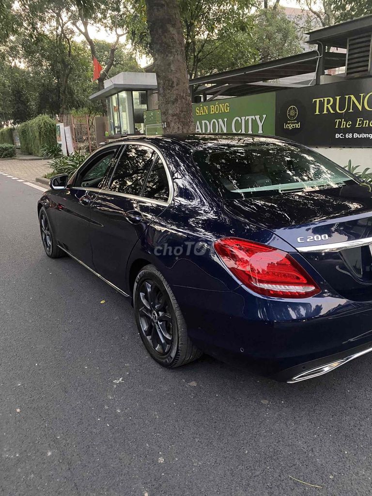 Mercedes Benz C Class 2017 C200 - 47000 km. Mua bán Ô tô tại Quận Tân Phú Tp Hồ Chí Minh được đăng bởi Tân Phú Car hình 5