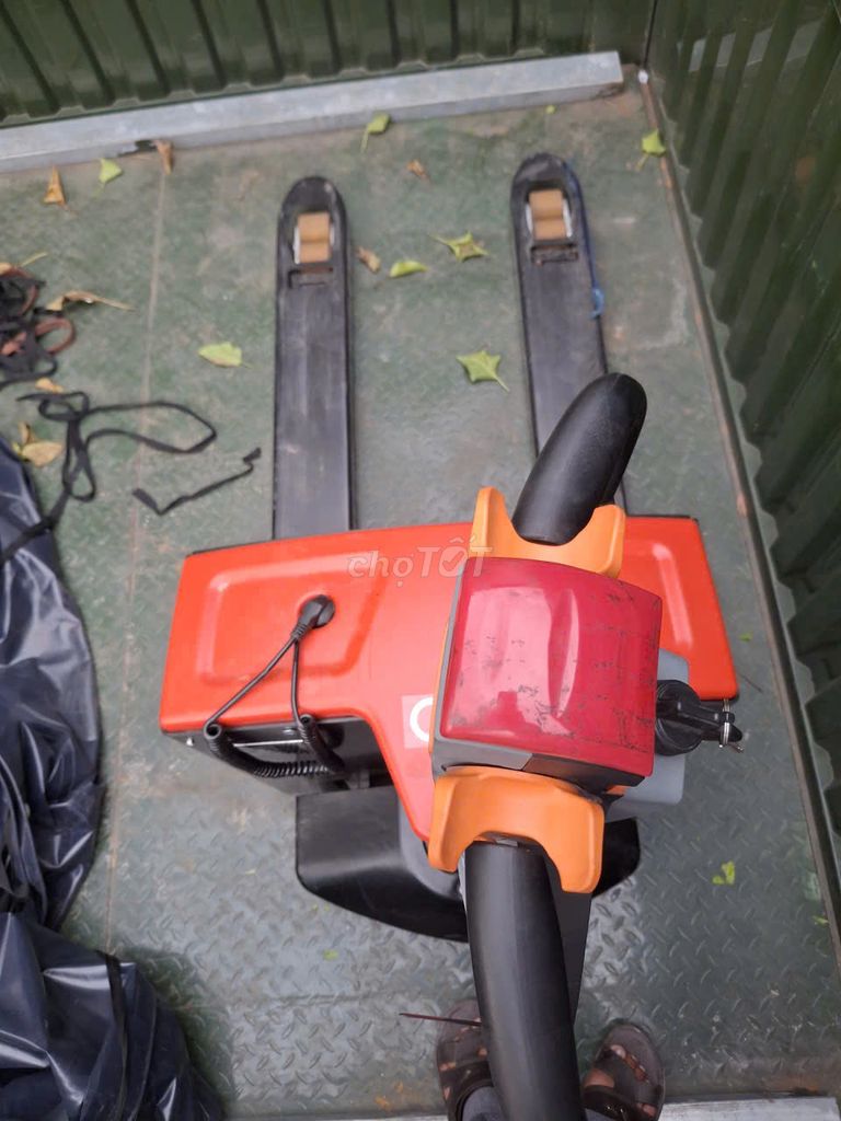 xe nâng điện 3 tấn mới mua dùng 1 lần. Mua bán Phương tiện khác tại Quận 1 Tp Hồ Chí Minh được đăng bởi bảo hình 5