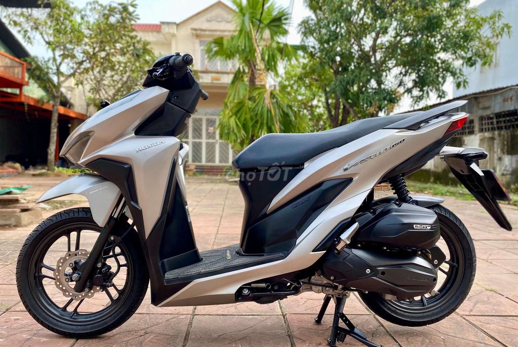 VARIO 150i 2018 nhập indo màu Bạc Nhám Máy Zin. Mua bán Xe máy tại Quận Ninh Kiều Cần Thơ được đăng bởi Xe Máy TÂN LIÊN HƯNG 1 91B hình 4
