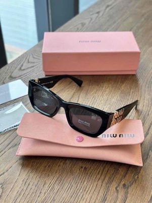 Kính MIU MIU Authentic Made in Italy