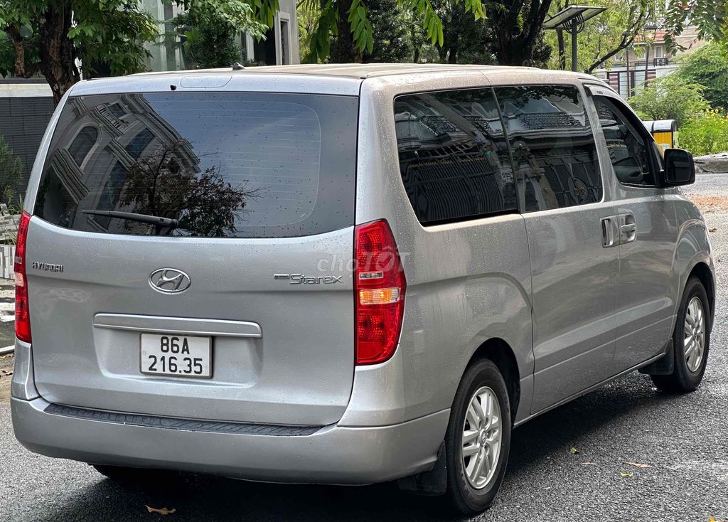 Hyundai Starex máy dầu 2017 9 Chỗ - Gia đình dùng. Mua bán Ô tô tại Quận Bình Tân Tp Hồ Chí Minh được đăng bởi Xe Hồng Minh hình 3