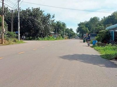Bán 8100m2 đất SKC Vĩnh tân tân uyên Bình Dương giá rẻ. Mua bán đất tại Thị xã Tân Uyên Bình Dương được đăng bởi Trần Thắng
