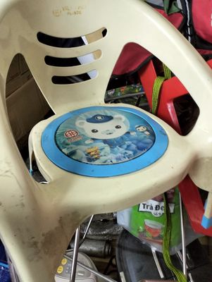 Ghế ăn dặm mới cho bé. Mua bán Mẹ và bé tại Quận Tân Bình Tp Hồ Chí Minh được đăng bởi Ms Huong 