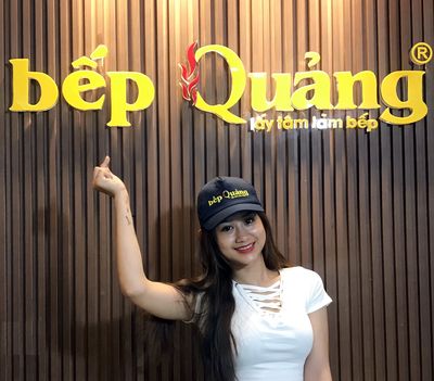 Bèo nậm lọc Bếp Quảng logo